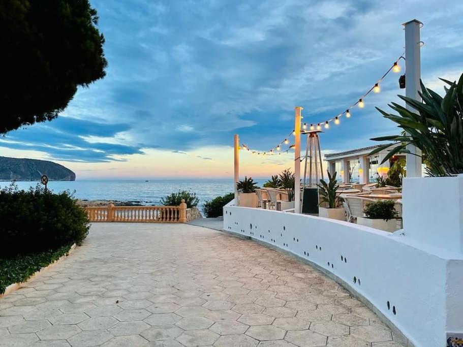 Luxe Appartement Op 50 Meter Van Zee In Moraira Exterior foto